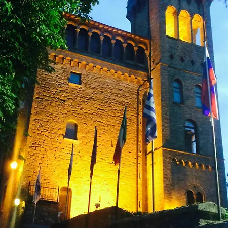 Torre Dei Calzolari Palace Hotel 4*